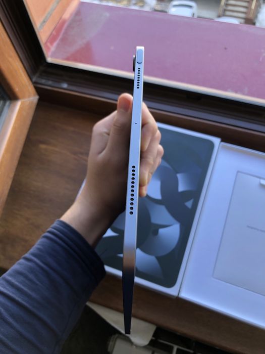 iPad Air 5 M1 IDEAL  sotladi