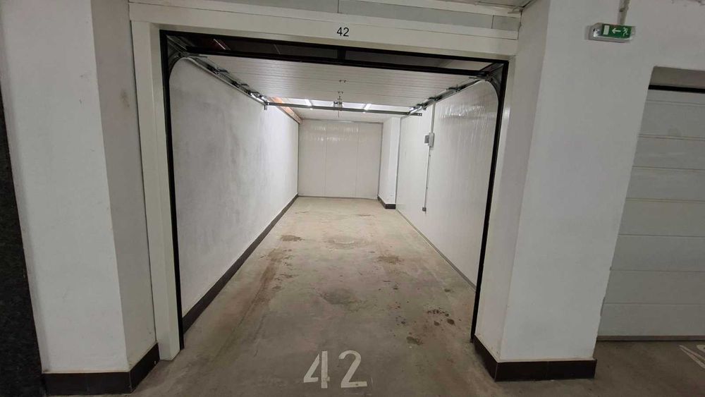 Дава се под наем Гараж / Паркомясто в София, Малинова долина - 21 кв.м за 76.5 € - Снимка #2