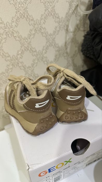 Кроссовки детский