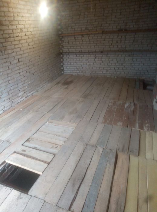 Продам.      гараж