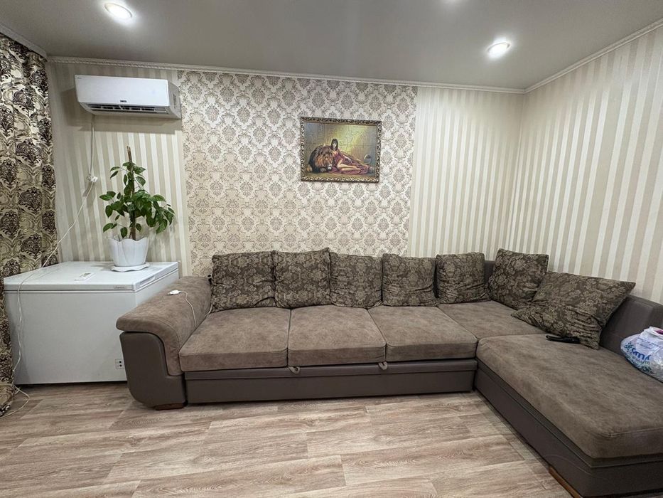 Продам 2к р-н гор.парка 8/9