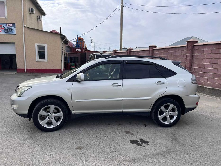Lexus RX 350 2 поколение