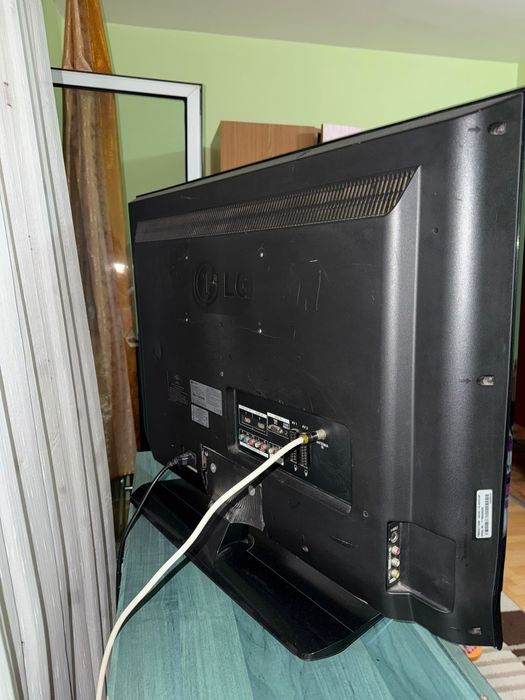 TV. LG  80 Smart