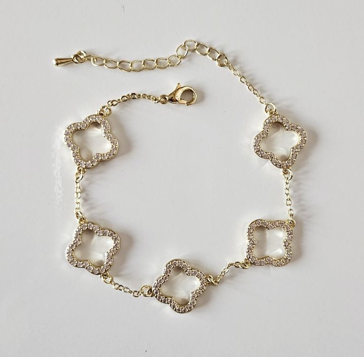 Гривни Van Cleef & Arpels Alhambra