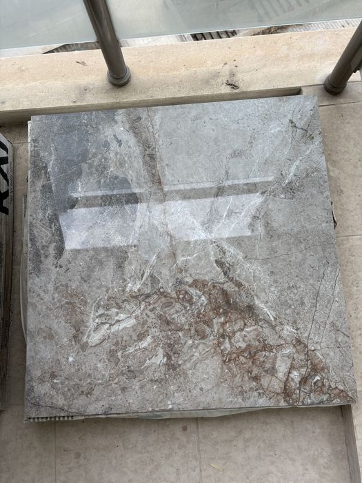 Гранитогрес Glossy Selva сив 600х600