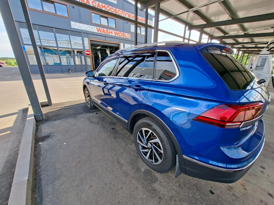 Volkswagen Tiguan продам