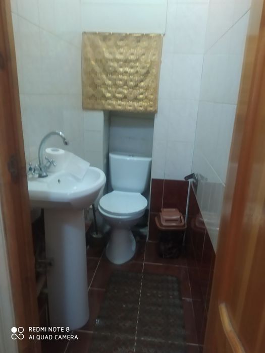 Продается квартира на массиве Жангох