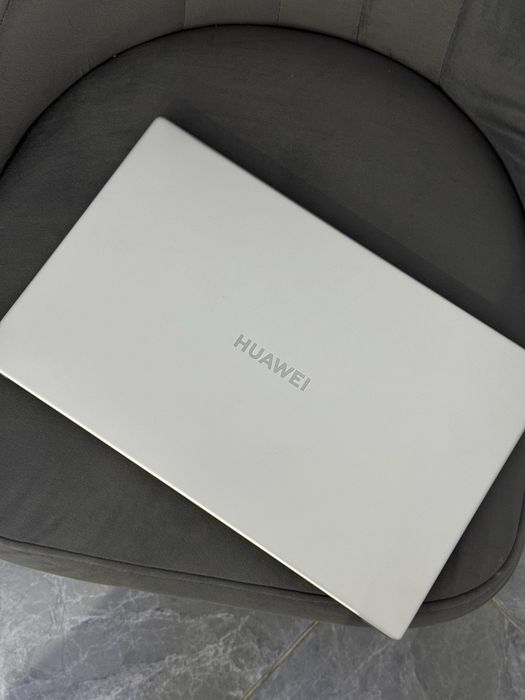 Ноутбук Huawei core i5/16ram/512ssd