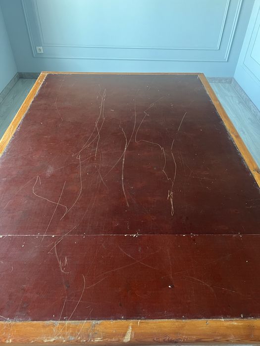 Mexmonxona stoli (stulsiz) гостинный стол (без стула)