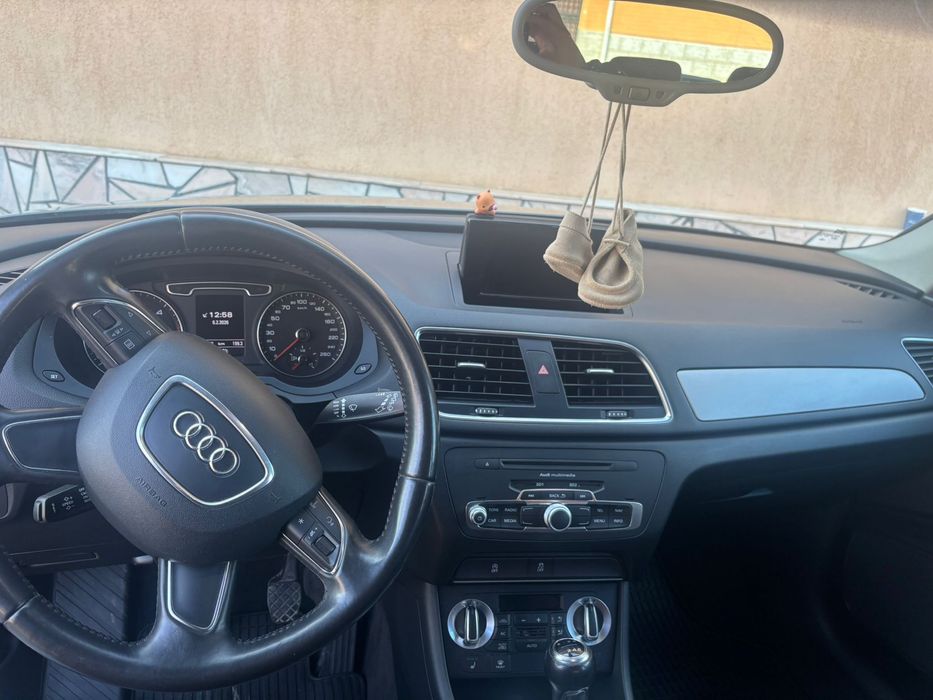 Audi Q3/2012/2.0 TDI/140PC/