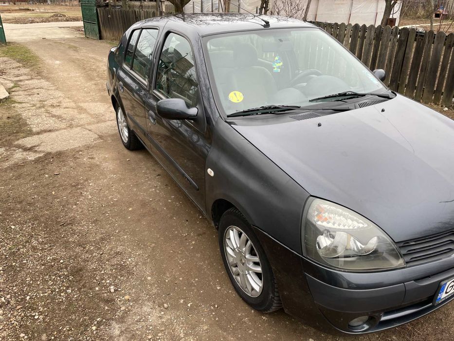 Vând Renault Symbol 2006 1.4 16v