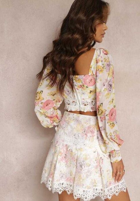 Set fusta si bluza cu dantela măsura L