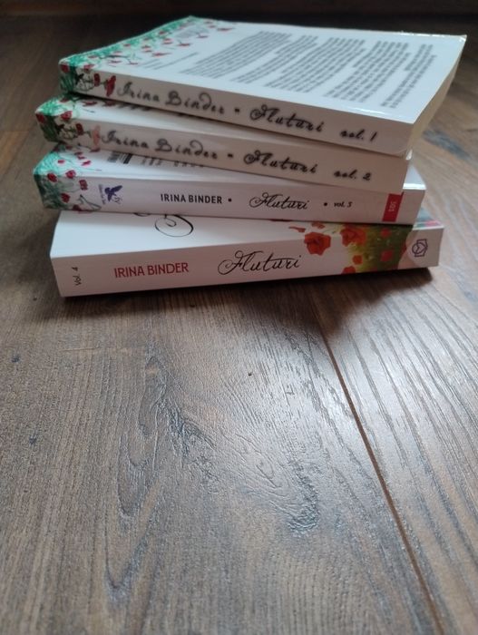 Patru volume de cărți Fluturi, autor Irina Binder.