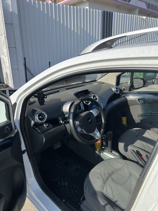 Spark arendaga  2010 yil avtomat