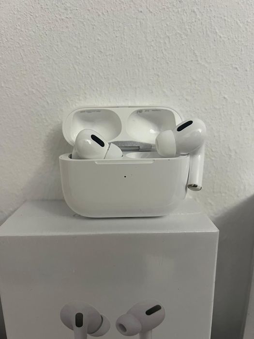 Căști wireless tip AirPods Pro Gen 1 – noi sigilate, bass puternic