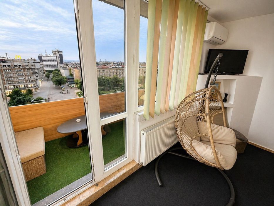 Garsoniera regim hotelier centru Ploiesti vedere superba balcon AC WiFi