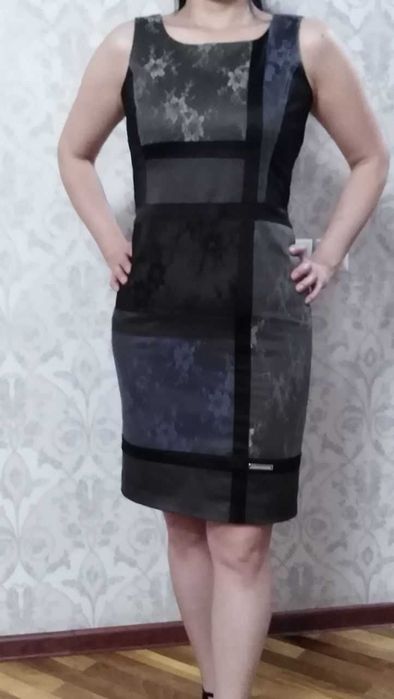 Платье-сарафан атласное из Италии