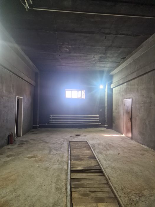 Сдам в аренду отапливаемый бокс.