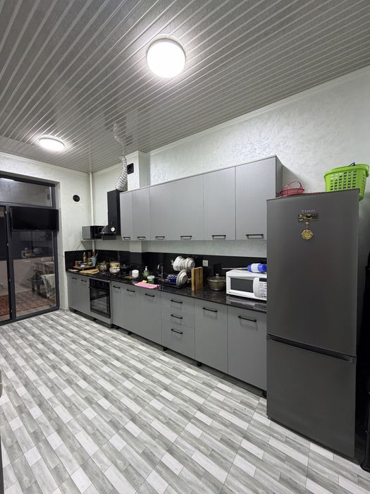 Kokcha Diydor choyxona novostroyka 3 xonali uy sotiladi mebel/texnika