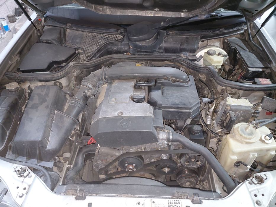 Срочно продам мерседес  W210
