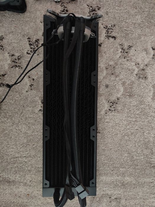 Vând cooler GPU defect