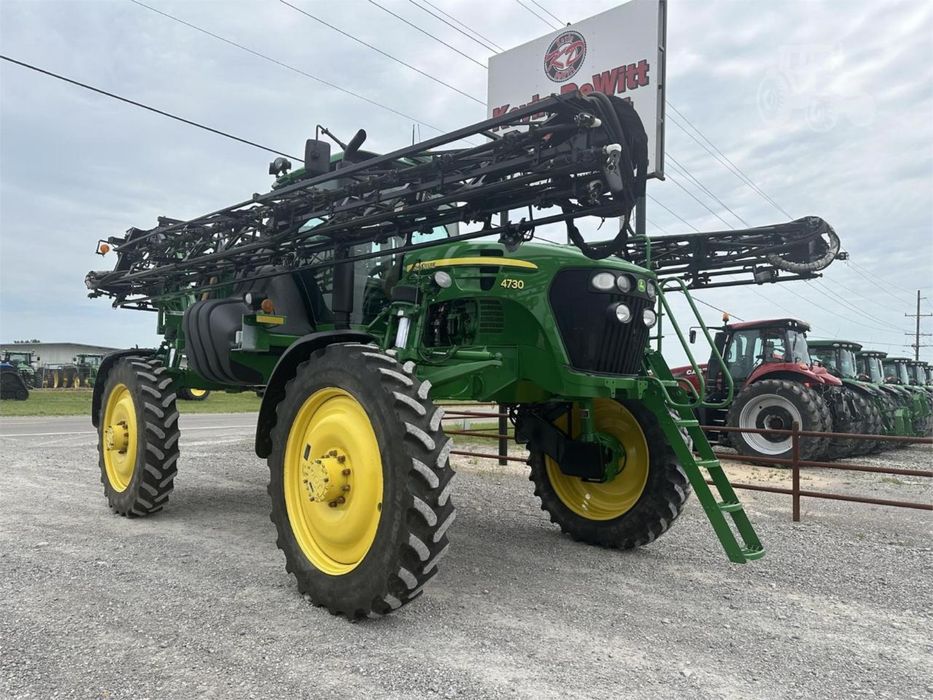 Продам опрыскиватель John Deree 4730 в отличном состоянии