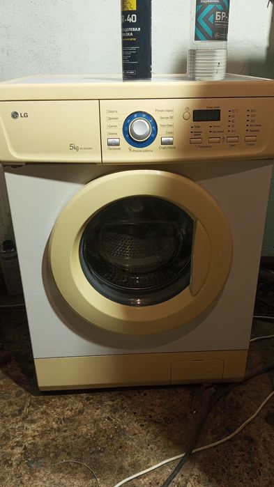 Продам стиральную машинку
