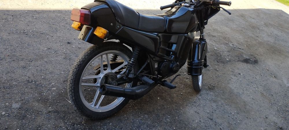 Motocicleta Tomos