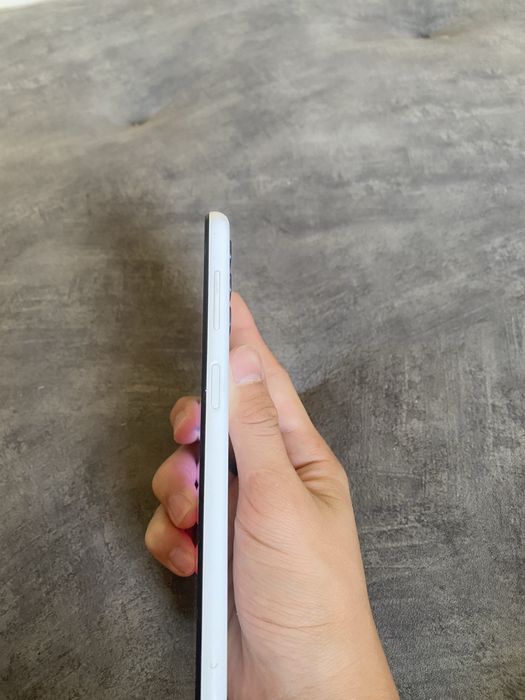 Продам Samsung Galaxy A13