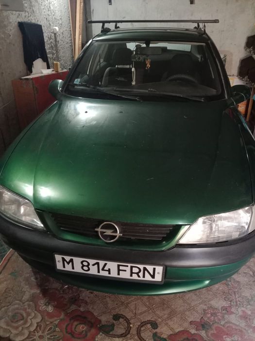 Продам машину Opel