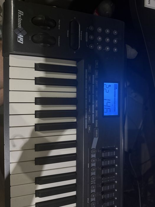 M-Audio Axiom 49 – MIDI клавиатура