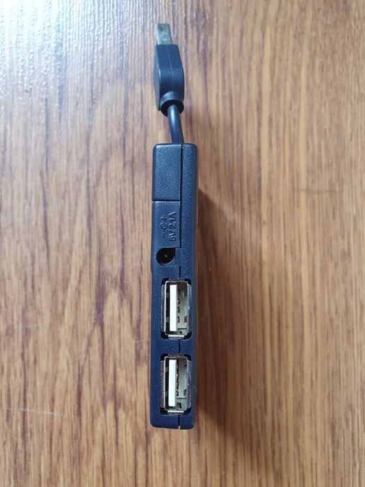 Belkin Hi-Speed USB 2.0 4-Port Mini-Hub F5U215vMOB