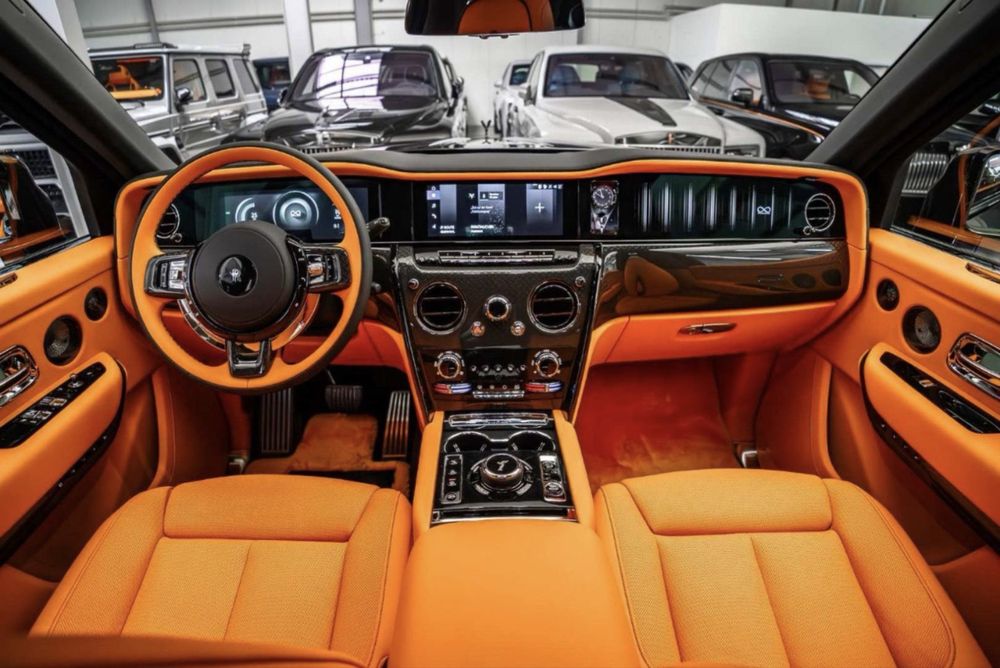 Rolls-Royce Cullinan Black Badge 2026