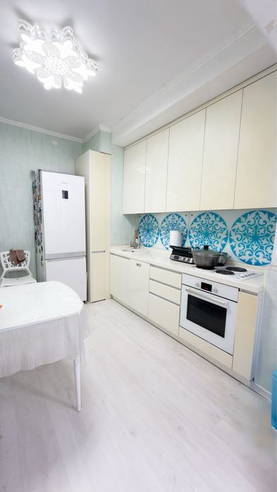 Продам 3 комн квартиру