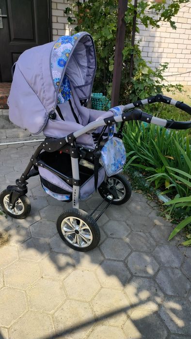 Продам детские коляски