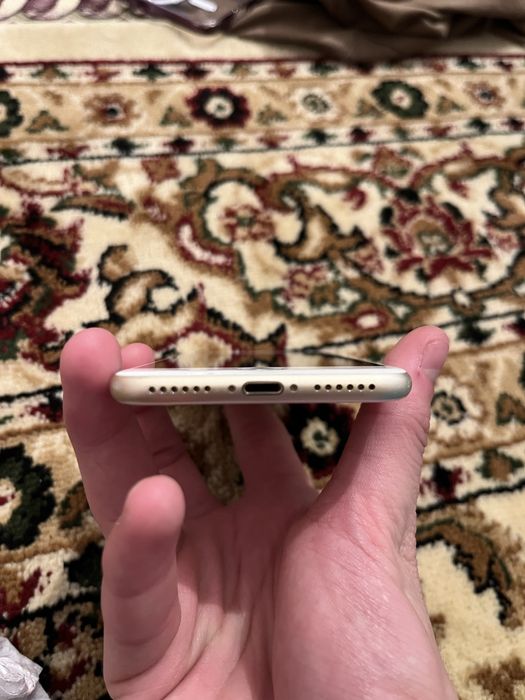 IPhone 7 сатылады