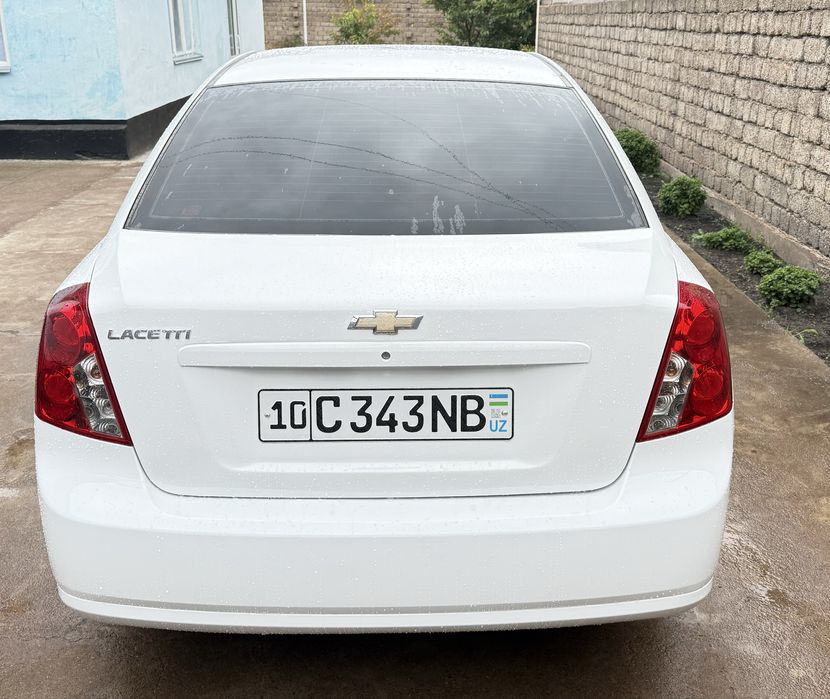 Продаётся Жентра автомат 2015 года