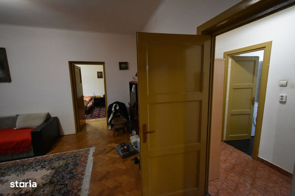 Apartament deosebit cu 3 camere in vila, zona strazii Avram Iancu