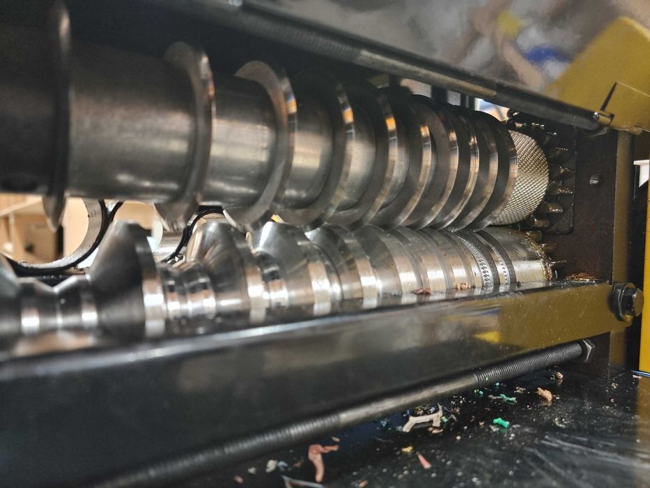 Mașină decojit cabluri 1–38mm recuperezi cupru scump TRANSPORT GRATUIT