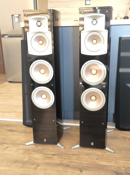 Тонколони Yamaha NS - 555  + Ресивър Pioneer SA-606