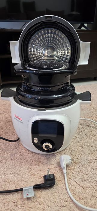 Multicooker si capac de gatit Tefal