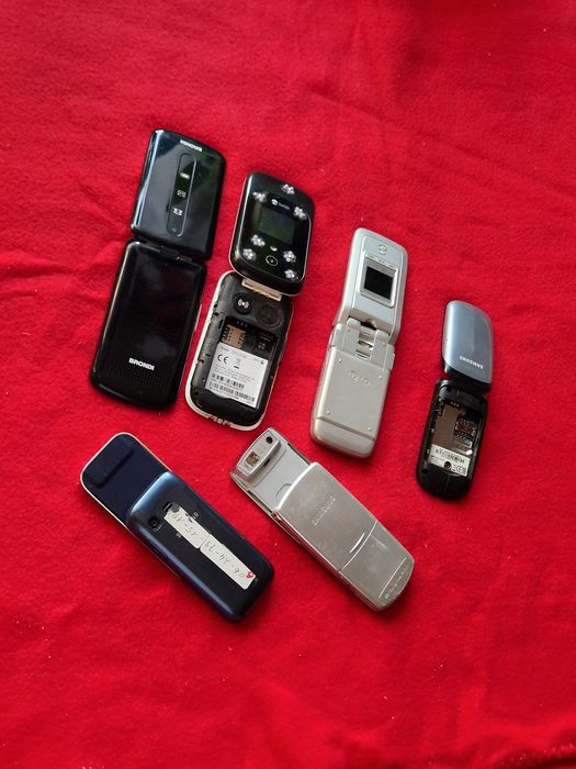Telefon pentru colecție sau piese, fara accesorii
