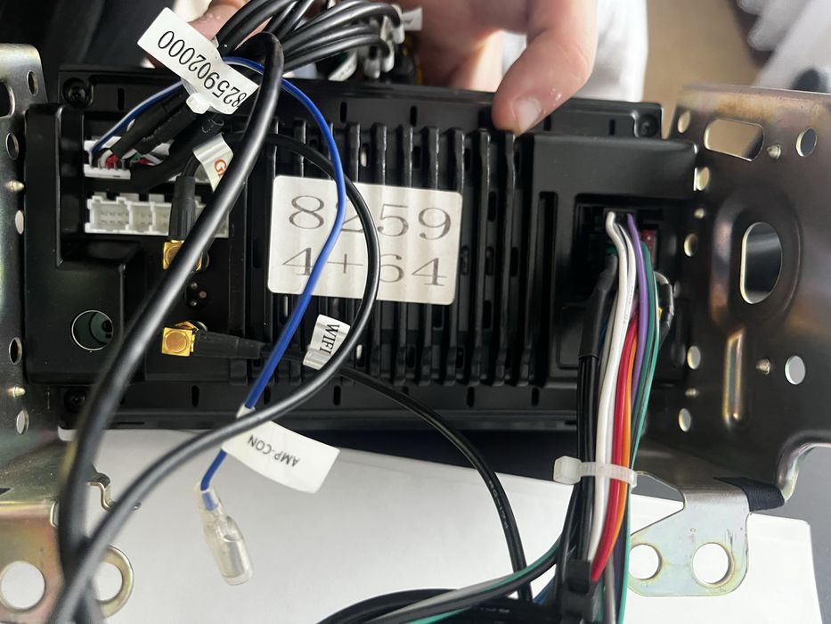 TOYOTA COROLLA VERSO - 2004/2007 - Мултимедия/Навигация - R3+9122