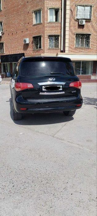 Продаётся Infiniti QX80