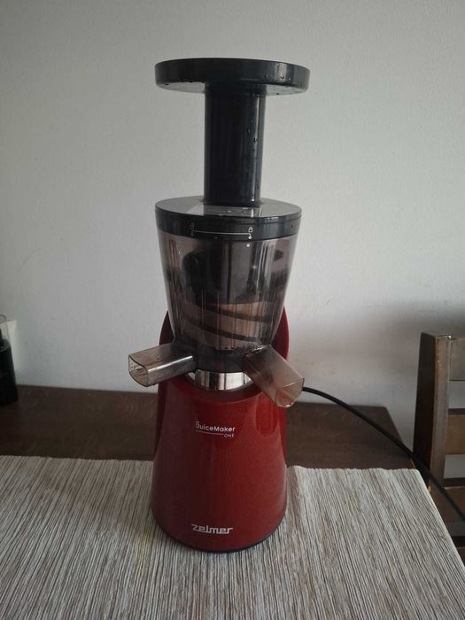 Storcător cu melc Zelmer JuiceMaker One ZJP1600R - 150W, funcțional