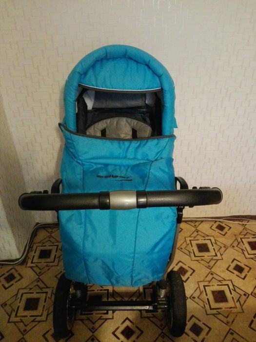 Бебешка количка много запазена