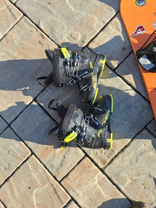 Clapari, boots si placa 115 cm