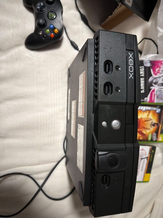 Xbox  clasic de colecție lansat martie 2002