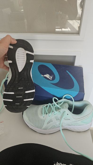 Маратонки ASICS и puma