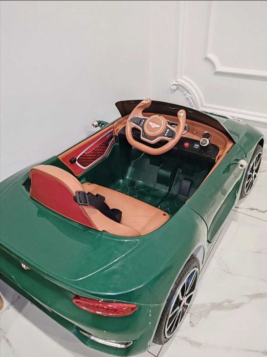 Masinuta electrica pentru copii Bentley verde, 12V, scaun piele ecologica